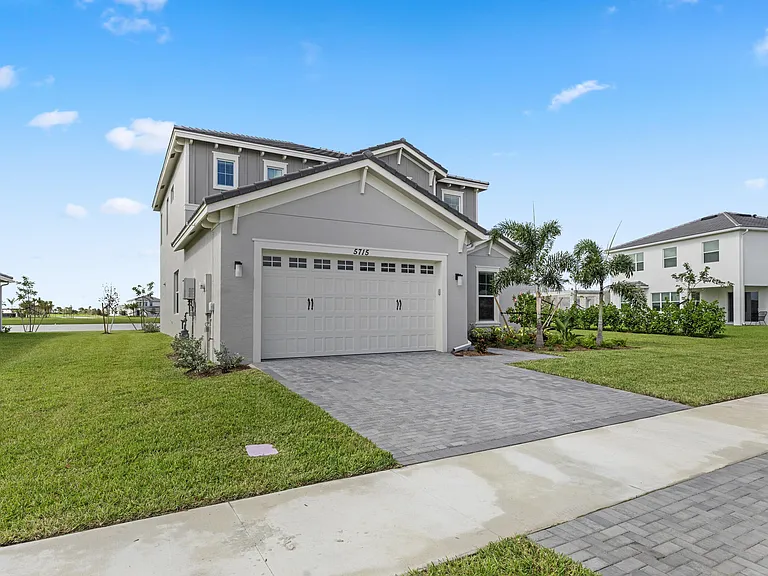 5715 Bristlecone Cmns — Photo 2