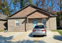 11711 La Estrada Drive - B — Photo 1