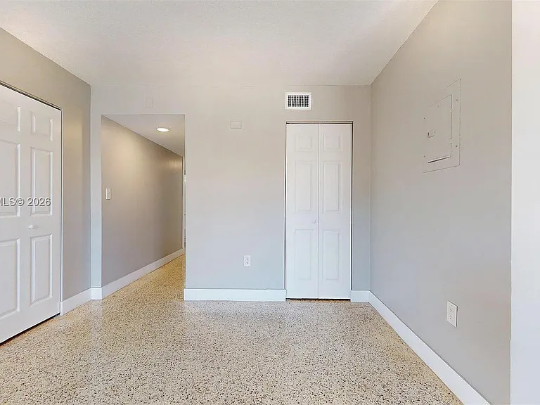 426 NW 13th Ave #2 — Photo 5