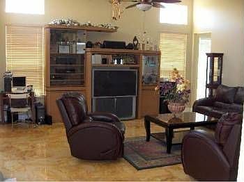 2nd image of 7134 Crescent Creek Ln