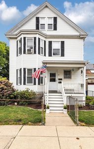 87 Selwyn St, Roslindale, MA, 02131