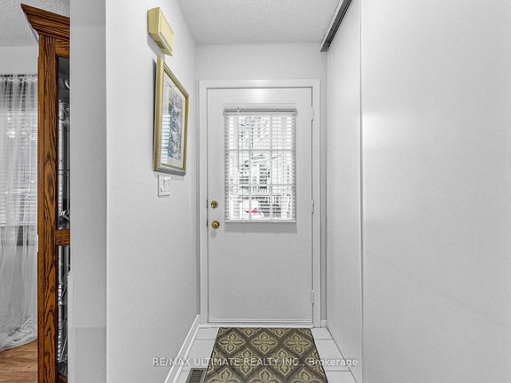 3rd image of 375 Calvert Ct
