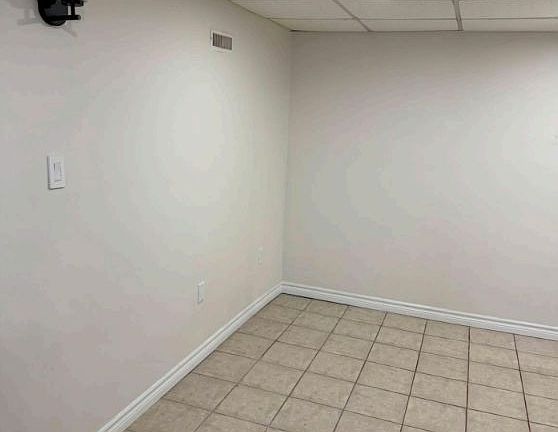5th image of 131 Redwater Dr #Basement