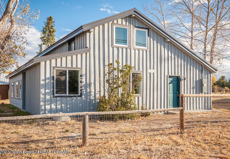63 S Madison Ave Pinedale WY Zillow