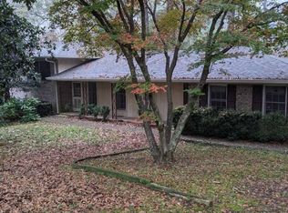 235 Valleywood Dr, Athens, GA 30606