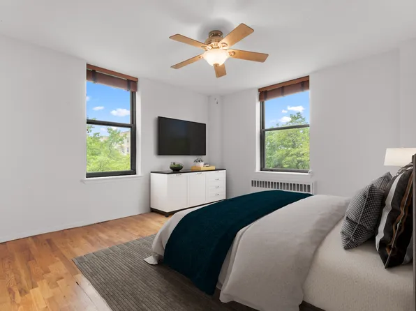 689 Ft Washington Avenue image 11 of 17