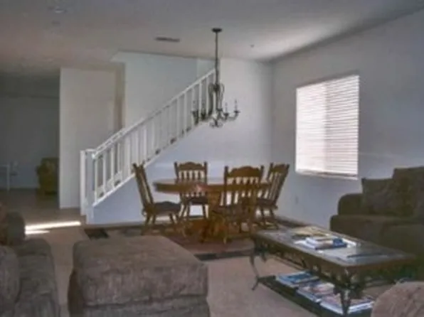 1582 Emerald Ridge Rd, Fallbrook, CA 92028