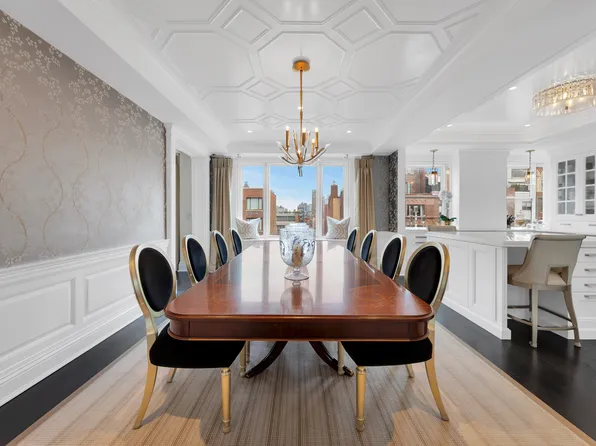 350 East 57th Street image 6 of 14