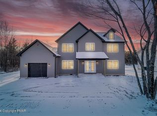 177 Saw Mill Rd, Long Pond, PA 18334