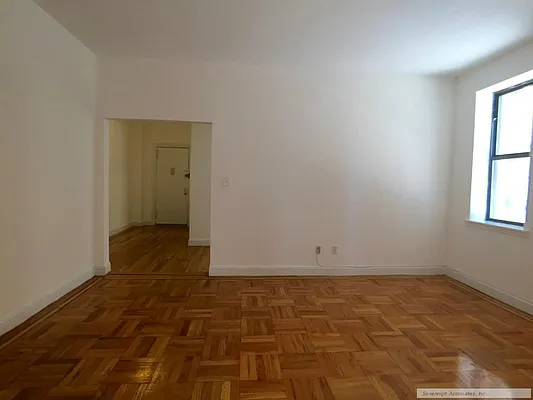 Rented by Sovereign Associates | media 15