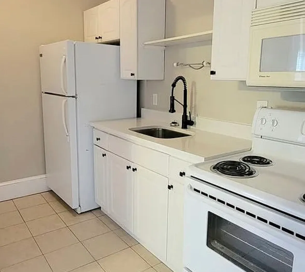 1 bed, 751 sqft, $1,975 — Photo 4