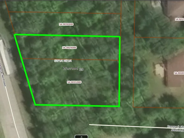Wabasha Ave NE, Warroad, MN 56763