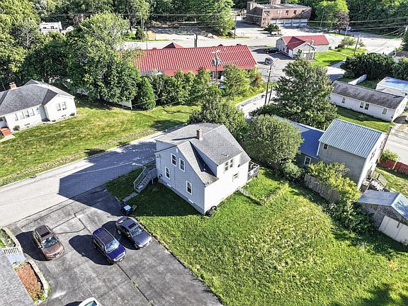 4th image of 38 Towle Street