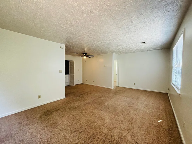 1233PB -Ellett Road Duplexes -Lester - M — Photo 5