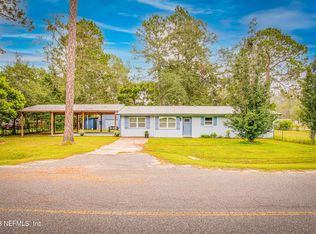 8813 W Ben Rowe Cir, Macclenny, FL 32063