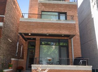 942 N Winchester Ave #3, Chicago, IL 60622