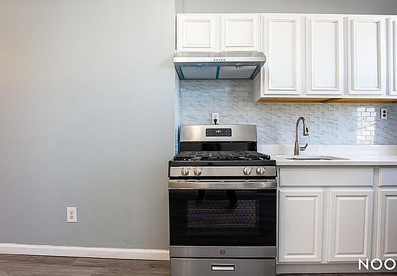 4th image of 329 Bleecker St #9