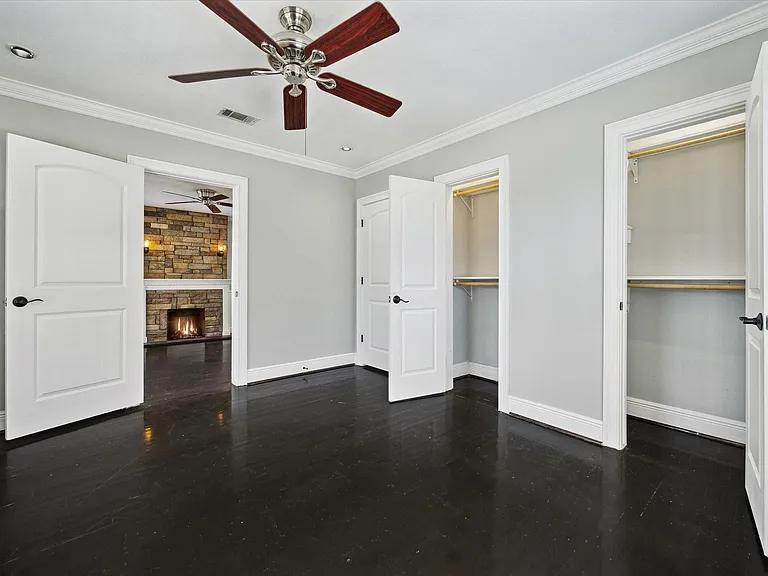 2912 Cetti St — Photo 11