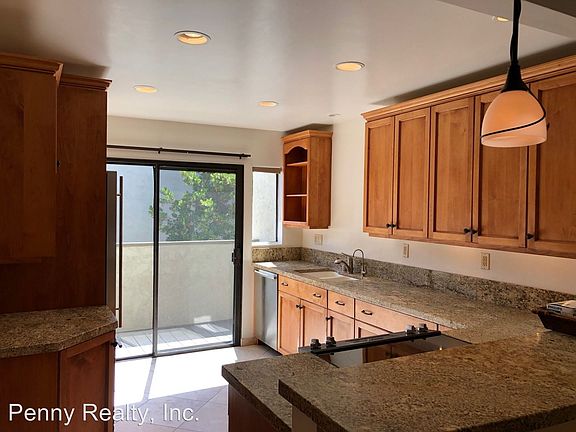 5th image of 3263 Caminito Eastbluff Unit 201