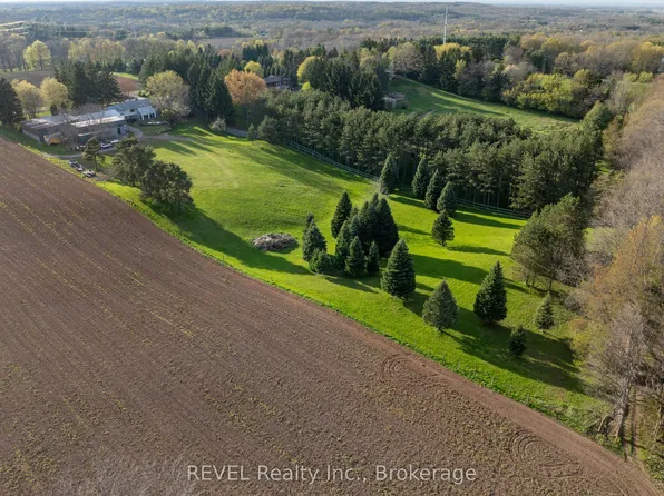 2010 Hansler St, Pelham, ON L0S 1M0