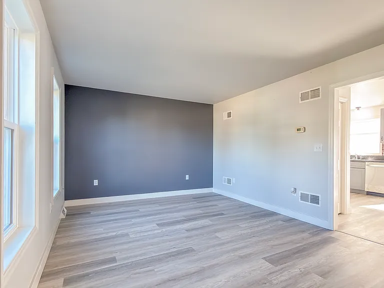 17 Pheasant Ln — Photo 6