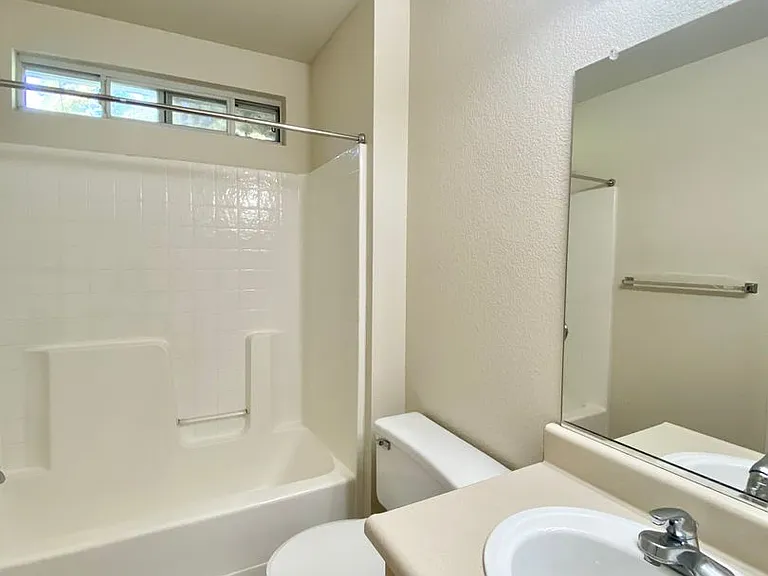 20209 Redwood Rd, Castro Valley (Downtown Castro Valley) — Photo 15