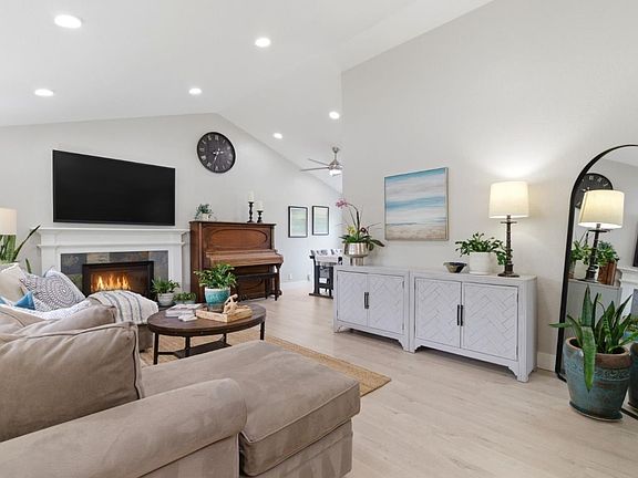 5th image of 608 Curie Dr