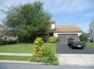 204 Rose Ln, Reading, PA 19606