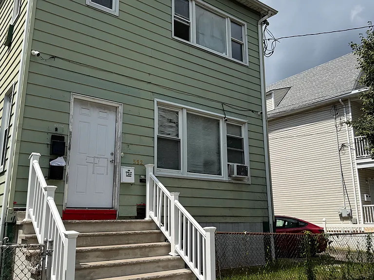 552 Court St #2 — Photo 2