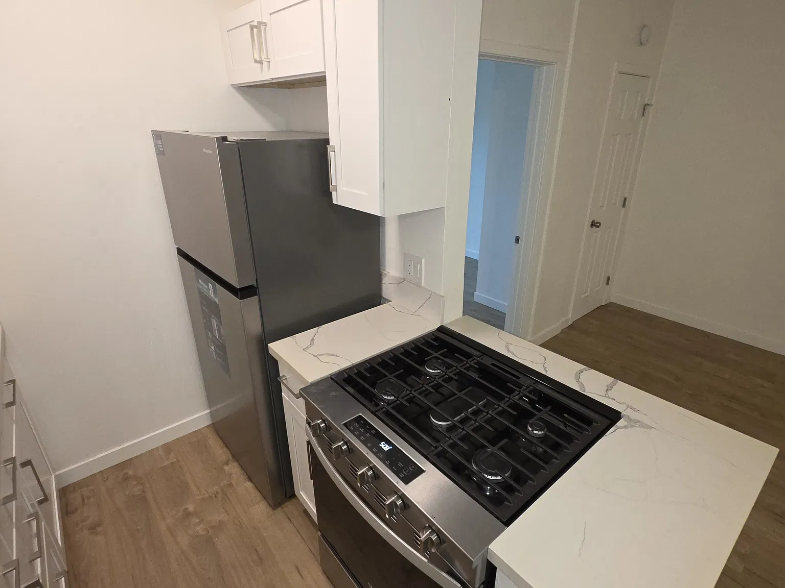 1 bed, 600 sqft, $2,125 — Photo 3