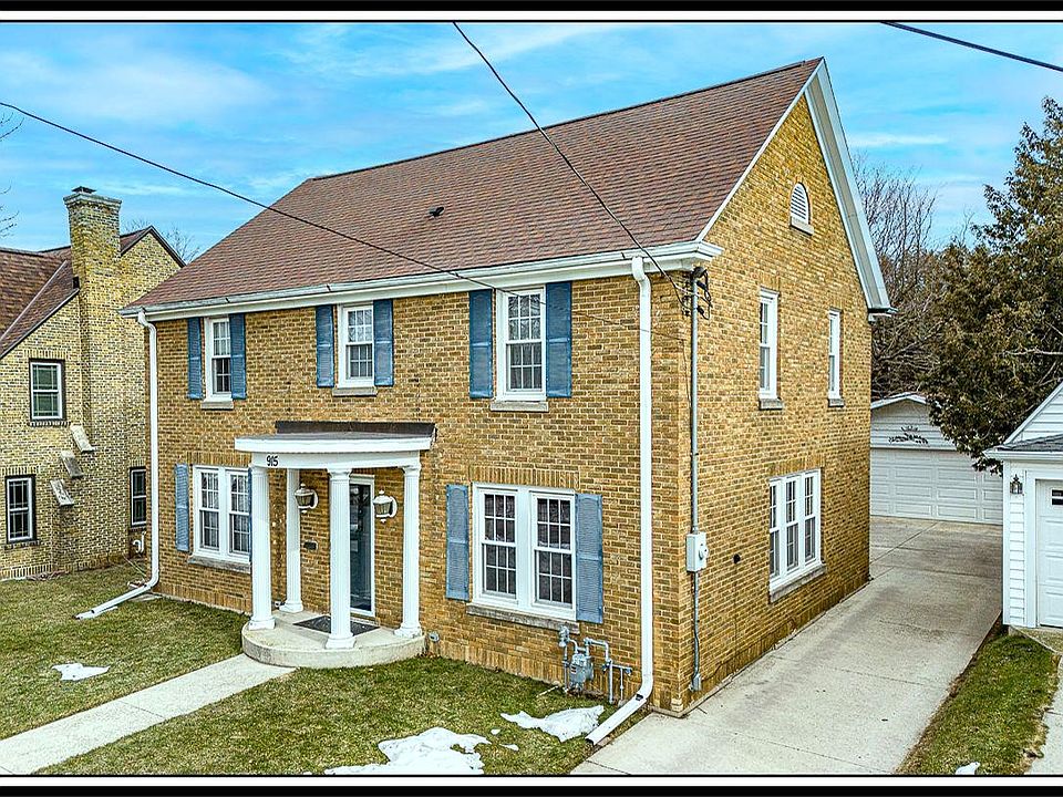 915 N 12th St, Manitowoc, WI 54220 Zillow