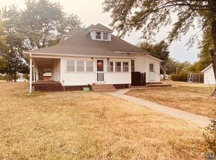 11948 NW 62nd St, Rossville, KS 66533