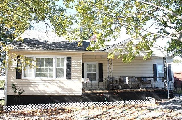 1st image of 308 Oriental Ave