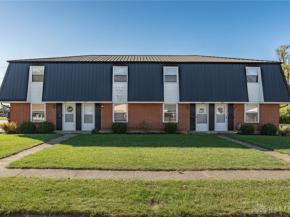 1st image of 458-464 Heather St #458