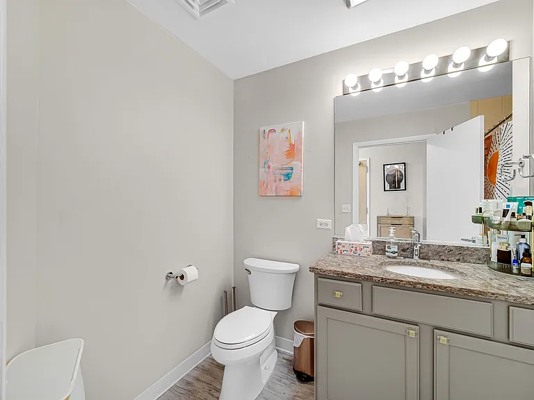 1600 S Indiana Ave #610 — Photo 14