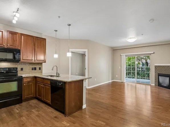 1044 Rockhurst Drive #102, Highlands Ranch, CO 80129