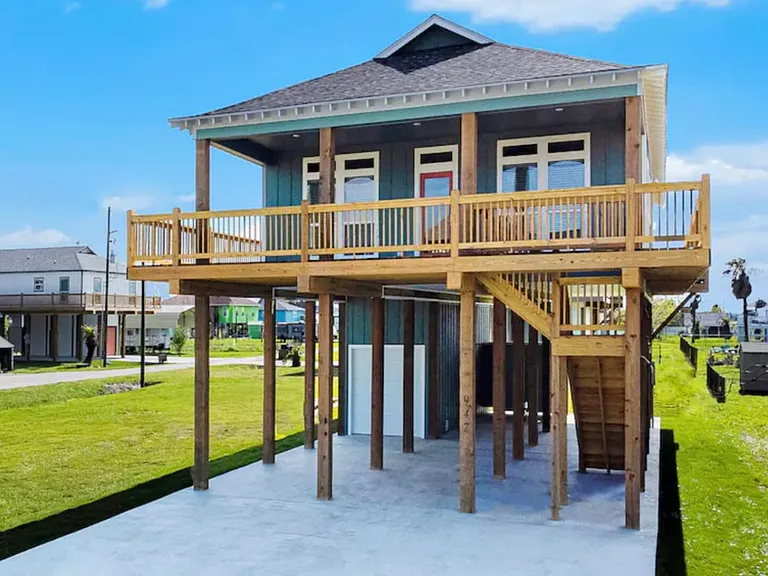 Gulf Shores Dr — Photo 53