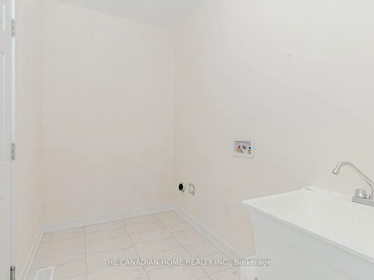10 Sunflower Cres — Photo 20