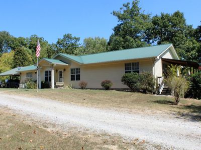 100 Lake Hill Dr, Spring Hill, TN, 37185