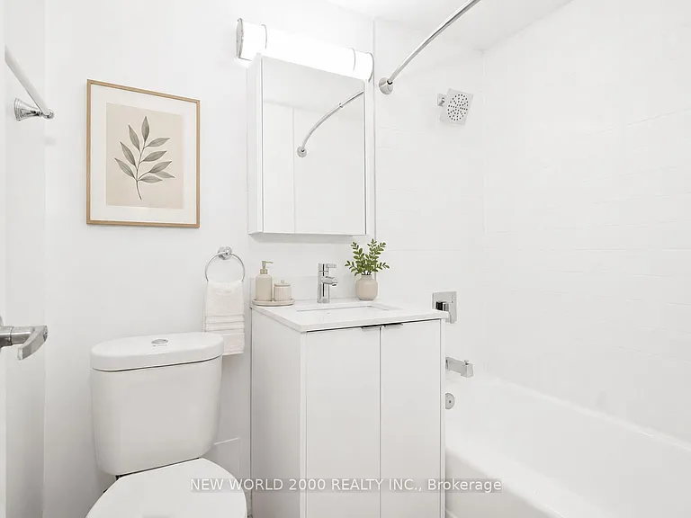 88 Bernard Ave #1002 — Photo 16