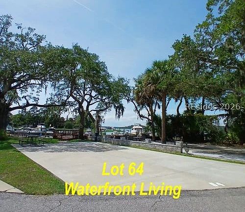 2nd image of 43 Jenkins Island Road UNIT 064