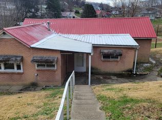 3012 Main St, Farmington, WV 26571