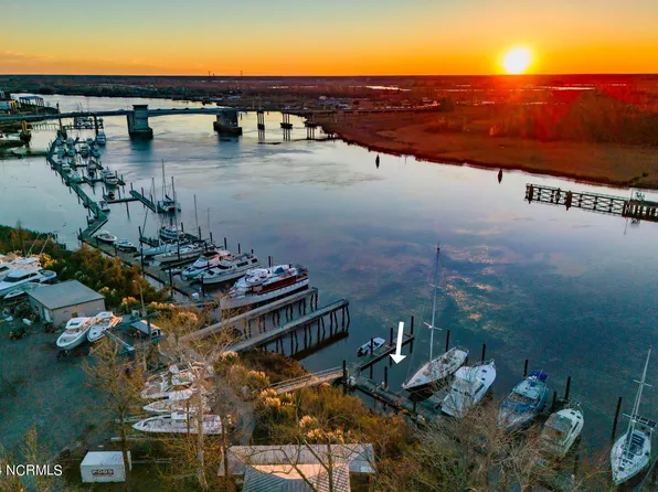 1701 N Jel Wade Drive #Slip G, Wilmington, NC 28401