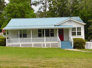 587 Satsuma Rd, Chattahoochee, FL 32324