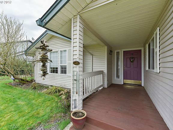 2nd image of 13919 NE 83rd St