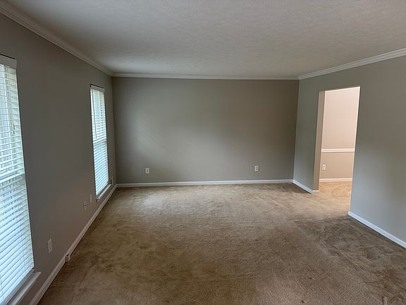 3rd image of 8705 Lynnhall Ct