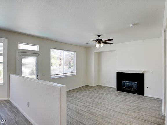 5th image of 3956 Irvin Ave