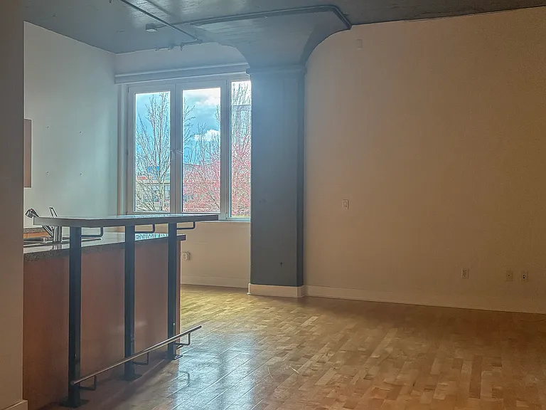 300 NW 8th Ave #203 — Photo 15