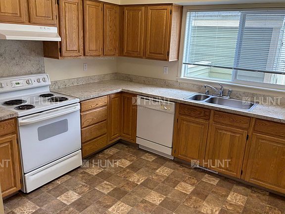 5th image of 5941 Harstine Point Ct #3