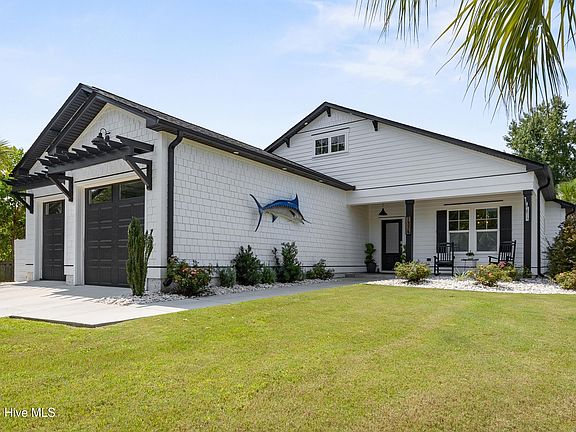 2nd image of 1334 Guardians Gate Way